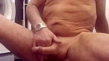 hey check out chris's homemade cam show featuring his bathing and shower routine in detail