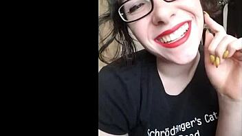 hey, wanna join this anal slut in a nonnude sexting session with mistress vibes? 🔥🍑