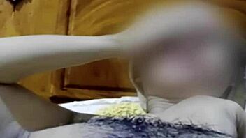 hey, ever seen a leaked video call with hot filipina aprile getting off with handjob and orgasm in bedroom?