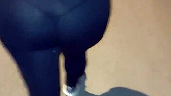 Check out this curvy mature with see-through leggings flashing in public 😏