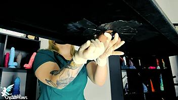 Naughty Nurse Milking Table With Toys Cumshot Handjob For Patient In Hospital Latex Gloves