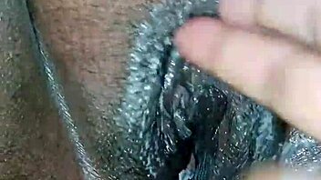 Pussy Adds Ice Cream Before Eating