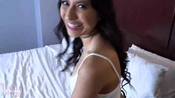 Horny Penelope Woods got creampied by Seth Brogan in a quickie session