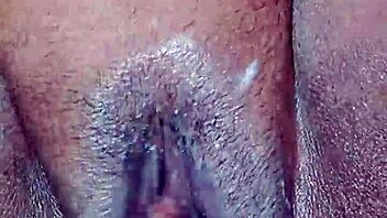 Pussy Adds Ice Cream Before Eating