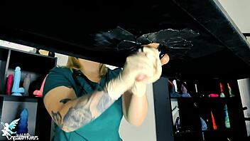 Naughty Nurse Milking Table With Toys Cumshot Handjob For Patient In Hospital Latex Gloves