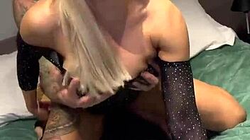 blonde with big assets enjoys session with tattooed slim guy full video on platforms