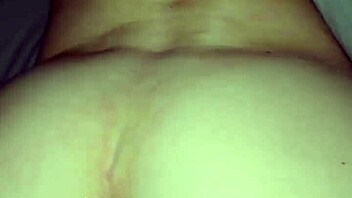 Oh wow, that skinny babe's tight pussy feels so amazing in the bedroom!