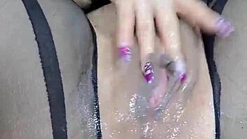 Oh wow, this sexy Colombian milf masturbates solo with dildo and fingering her big ass pussy until squirting everywhere in premium content!