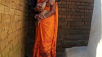 18 Sal Ki Badi Gand Wali Sauteli Bahan Ki Chudai