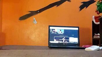 me divierto con el juguete in this fun toy session