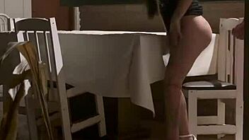 VAZOU SAFADA DA A BUCETINHA ESCONDIDO E SE GOZA TODA! Sexy Brazilian Latina Gets Wild In Usa Action!