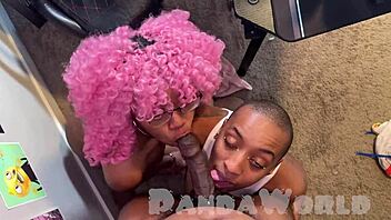 Two ebony sluts deepthroat bbc chocolate in wild mmff group bang!