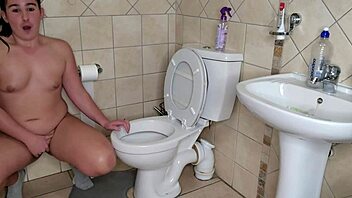 Bbw tells you exactly how to lick that dirty public toilet before cum countdown 😈🚽💦