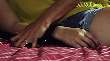 VivThomas - Alexa Tomas ties up Zoe Doll for some hot lesbian kissing and pussy licking action! 🔥👩‍❤️‍💋‍👩