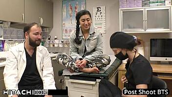 Doctor Tampa gives freshman Hitachi orgasm Jasmine Rose