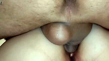 amateur homemade video with milf wife doing close up anal