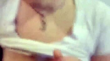 i love sucking on those big tits like kandy kane