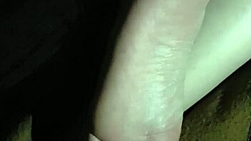 Hey, check out this quick cumshot on my girlfriend's feet! 😏👣