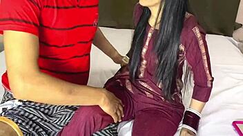 Curious cute Indian housewife contrasts traditional beauty with intense bedroom fucking sessions