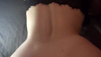 Hey, check out this hot morena with a big ass getting a massive cumshot on her curves.