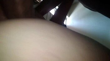 Hotwife gets roughly fucked and creampied with legs up by BBC without condom 😈🍆