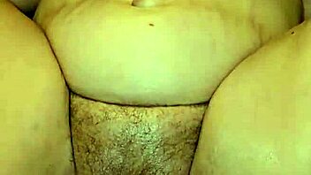 Your feet drive me wild, thick milf - let's indulge this fetish!