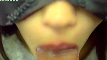 oh man, i love giving this amateur blowjob up close, feeling every detail.