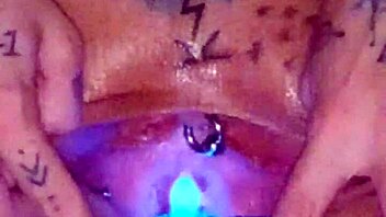 Amateur beauty with big natural tits trains her body in winter special show