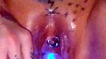 Amateur beauty with big natural tits trains her body in winter special show