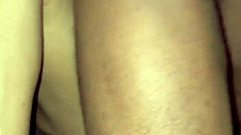 Hey, want full service in the truck cab, everything bareback? Who's up for some Brazilian couple fun with milk and cum?