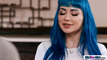 i need my ebony roommate to squirt all over me now