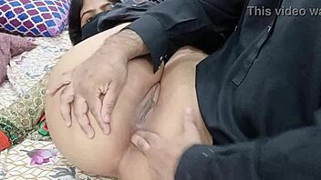 oh, come on, this pakistani village housewife tries first time anal with a friend!