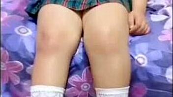 Oh profe, what do I do now? I don't want to get pregnant, they'll kick me out! 😱