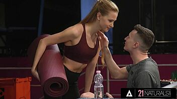 21 Naturals - Cute Redhead Ivi Rein Feels Passion as Her Tight Ass Gets Stretched for Deep Anal