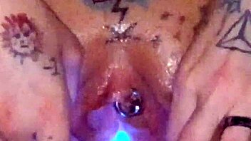 Amateur beauty with big natural tits trains her body in winter special show