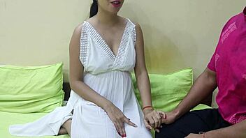 18 year old teen girlfriend loses virginity to boyfriend's big dick in anal pounding!