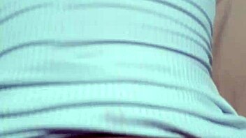 chupei o pau do cara que tá fazendo uns bicos aqui em casa, fiquei com tesão mas lembrei que tô sem camisinha 😏