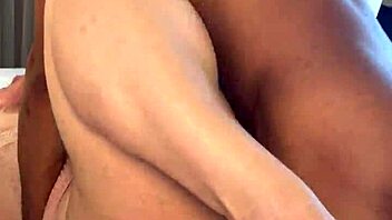 Whoa, randomly met this thick Latina at lobby bar for deepthroat blowjob and doggystyle fuck!