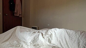 i can't believe this maid got disturbed when i pulled out my big black french cock in the hotel room