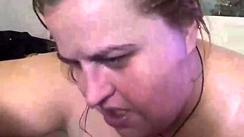 Kandy Kane the sexy Sri Lankan slut 😏