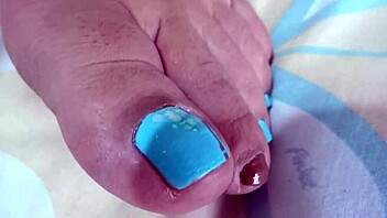 look at my big hairy pussy after hours of fucking and huge cumshots?