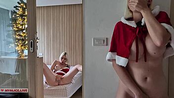 i caught my neighbor masturbating and got turned on two girls masturbate together and strong orgasm of two girls