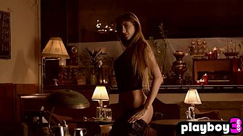 BRUNETTE BABE STRIPS HOT LINGERIE REVEALING TITS AND PUSSY IN SOLO TEASE