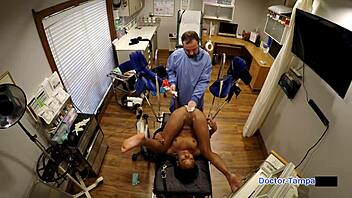 Dr Tampa Explores Corporate Slaves With Petite Teen Minnie Rose In Bdsm Parody