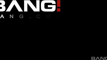 Hey, how does yhivi take face pussy and ass fucking with oiled big cock?