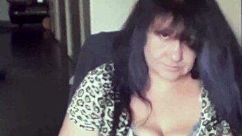 I feel so aroused watching sexy ceo hot milf klaudiaambergirl at work with her natural tits.