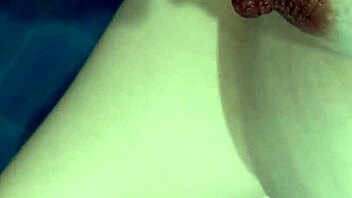 why is this italian slut relaxing on the toilet like that?