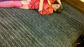 Granny Carmen Enjoys Intense Finger Fucking As Gilf Fuscia Angel