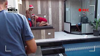 Backstage bastidores from Christmas scene recording with full video on Xvideos Red.