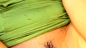 The pussy got sensitive leading to squirt with big clit